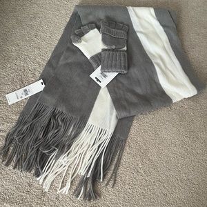 NWT - Calvin Klein - Scarf and Glove Set - Gray & White
